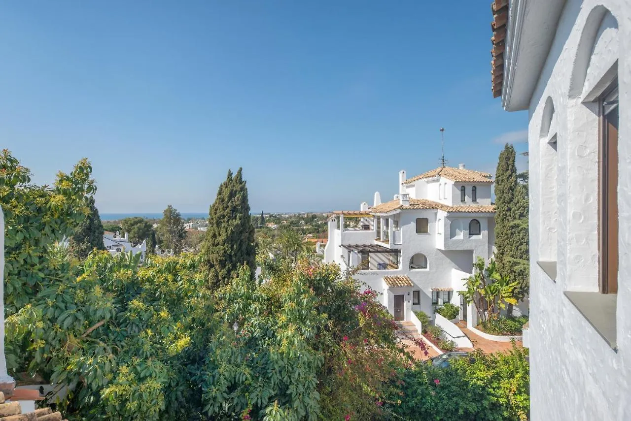 Aldea Blanca Luxury Townhouse Villa Marbella 0*,