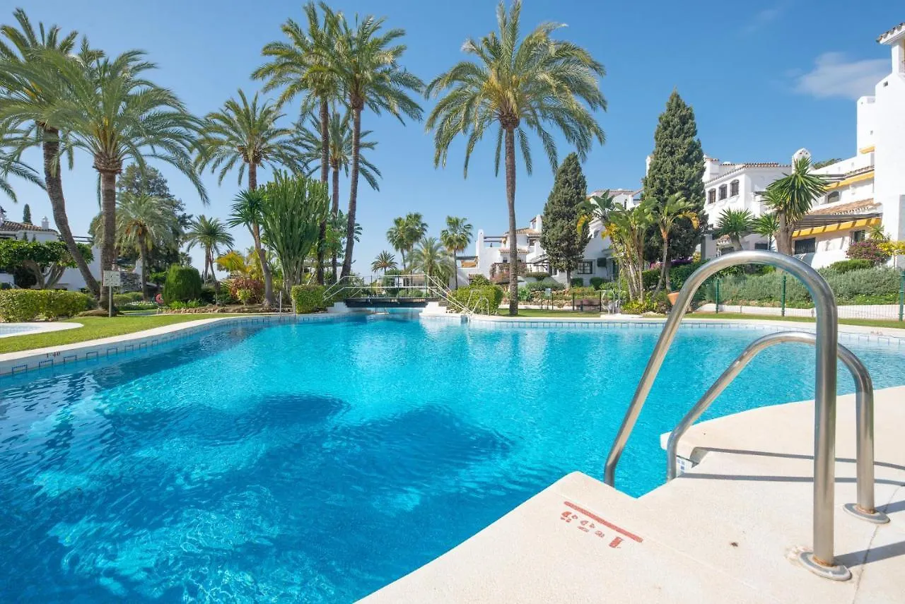 Villa Aldea Blanca Luxury Townhouse Marbella 0*,  España